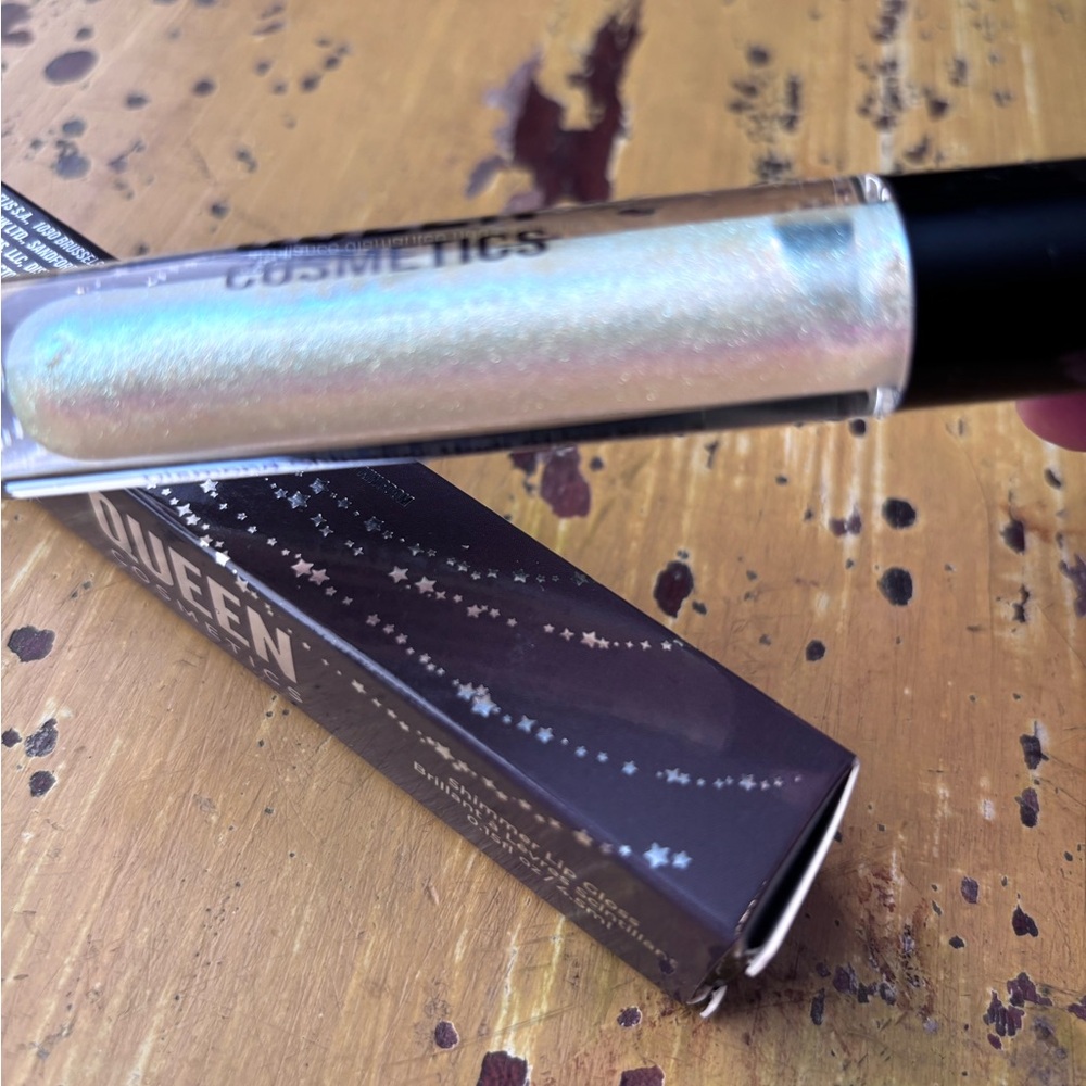 Shimmer Astral Projection Lip Gloss - Iridescent White - Picture 3 of 3